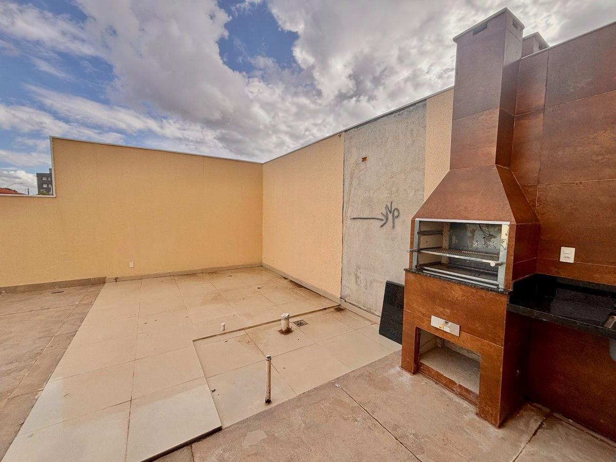 Apartamento, Serrano, 2 Quartos, 1 Vaga