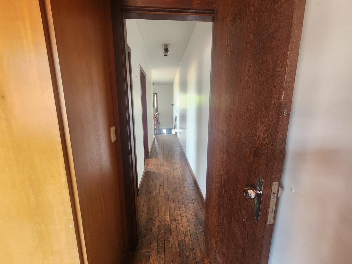 Casa, Coqueiros, 4 Quartos, 2 Vagas, 1 Suíte