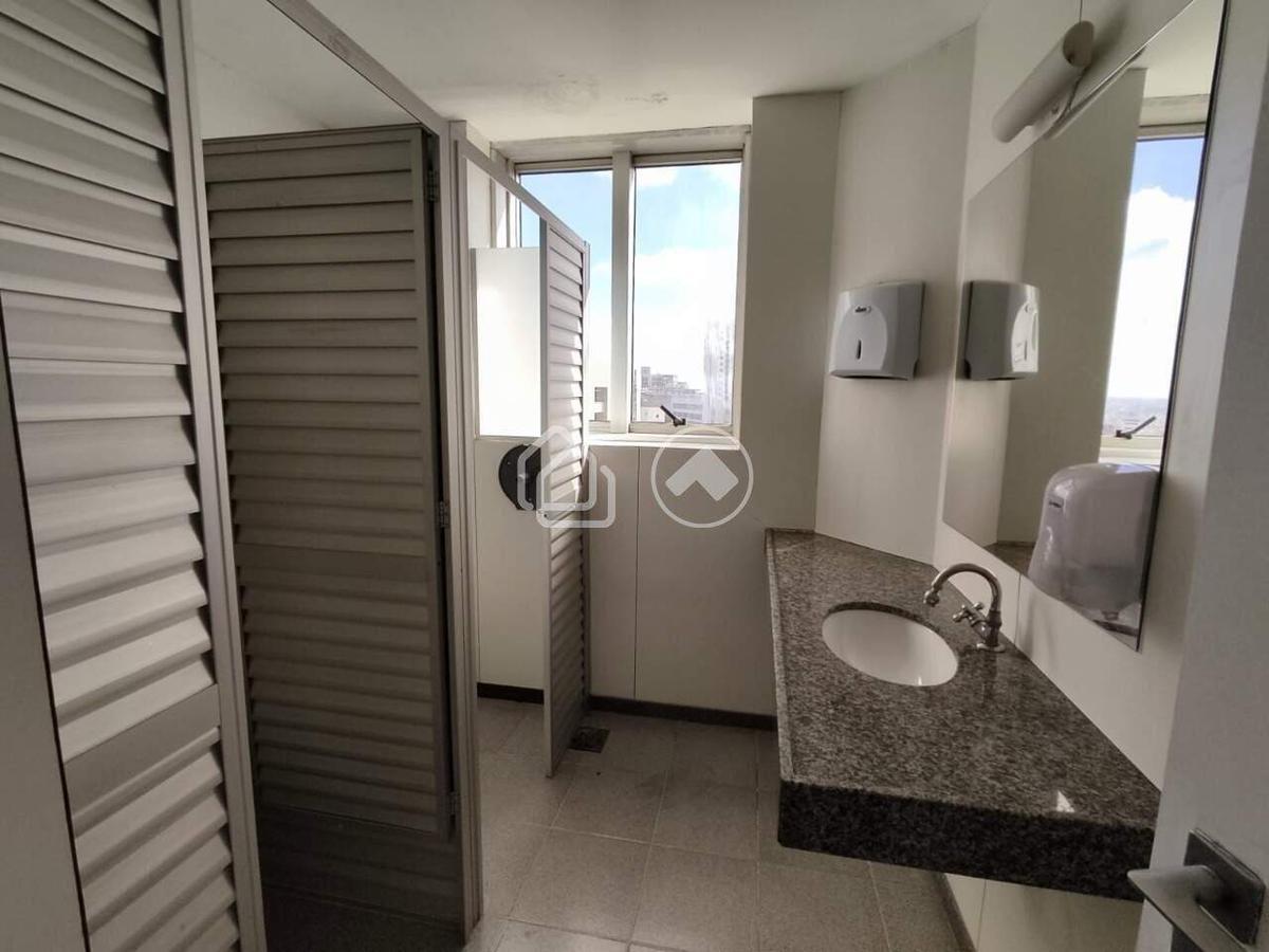 Sala, Estoril, 4 Vagas