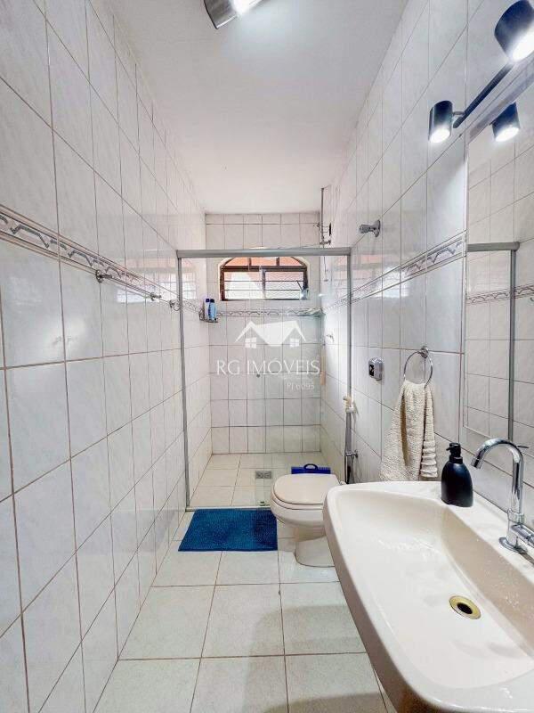 Casa, Itaipu, 5 Quartos, 4 Vagas, 1 Suíte