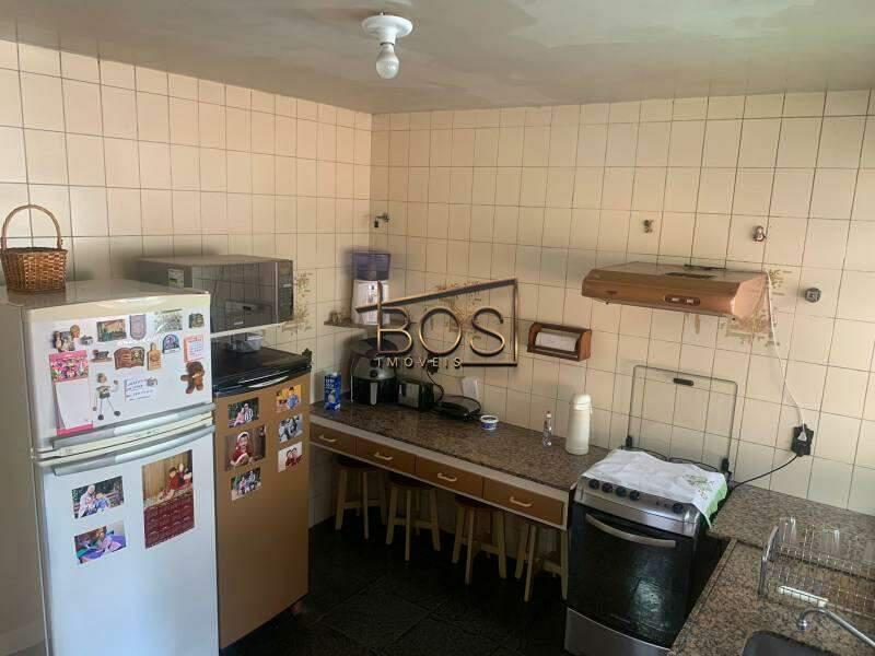 Casa, Cidade Nova, 3 Quartos, 3 Vagas, 1 Suíte