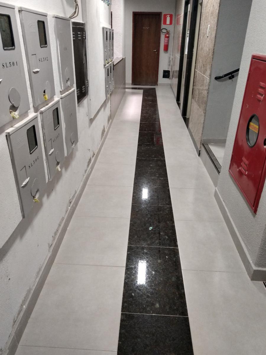 Sala, Centro, 1 Quarto, 0 Vaga