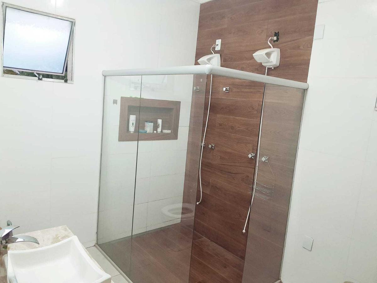 Casa, Europa, 3 Quartos, 0 Vaga, 1 Suíte