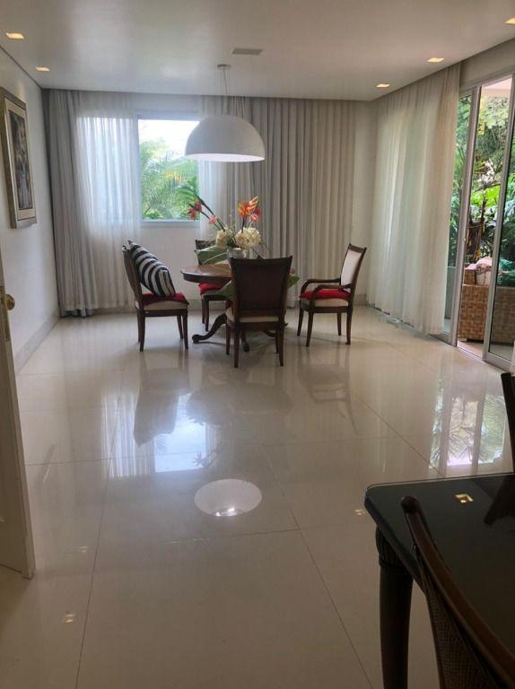 Casa, Jardim Serrano, 4 Quartos, 6 Vagas, 3 Suítes
