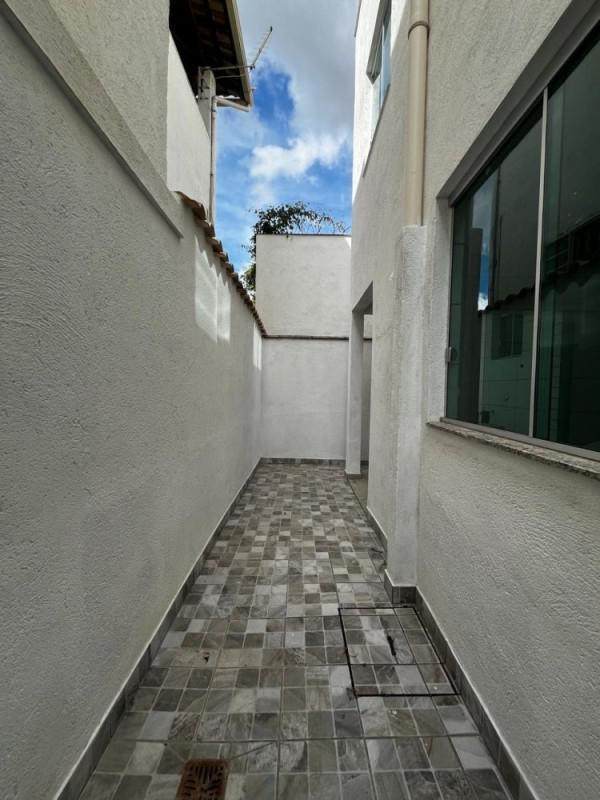 Casa, Eldorado, 3 Quartos, 2 Vagas, 1 Suíte