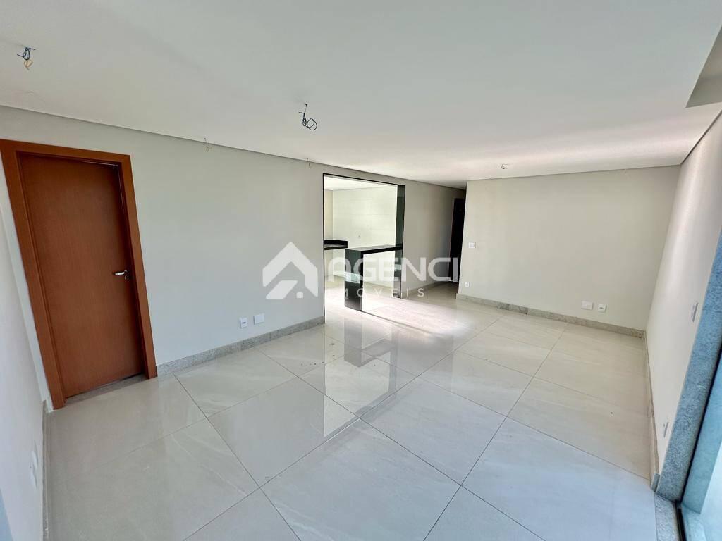 Apartamento, Serrano, 4 Quartos, 0 Vaga, 1 Suíte