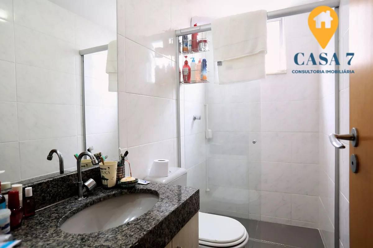 Apartamento, Serra, 2 Quartos, 2 Vagas, 1 Suíte