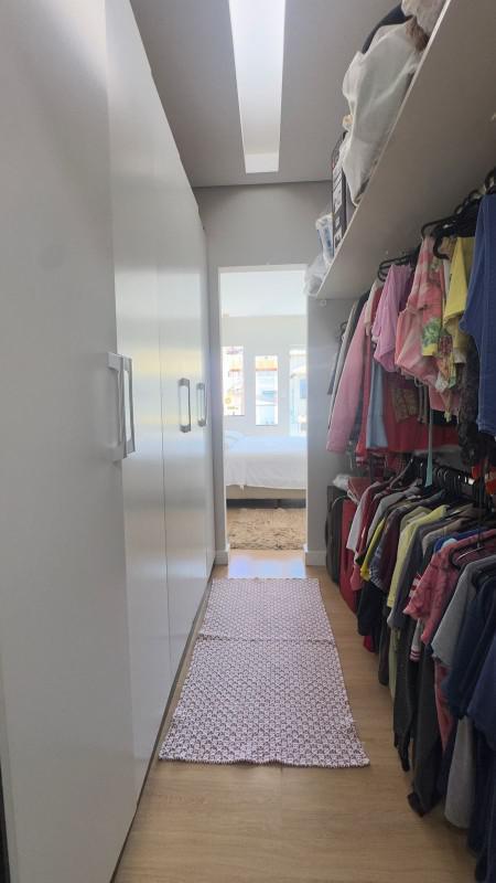 Casa, Masterville, 3 Quartos, 4 Vagas, 1 Suíte