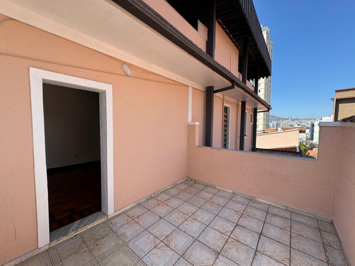 Casa, Colégio Batista, 4 Quartos, 4 Vagas, 2 Suítes