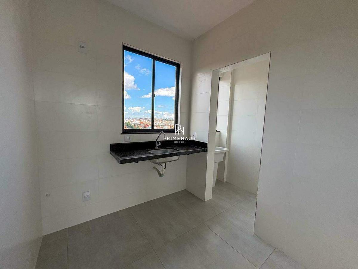Cobertura, Brasil Industrial, 2 Quartos, 1 Vaga, 1 Suíte