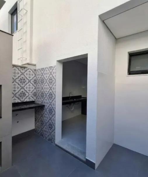 Casa, Planalto, 2 Quartos, 1 Vaga, 2 Suítes