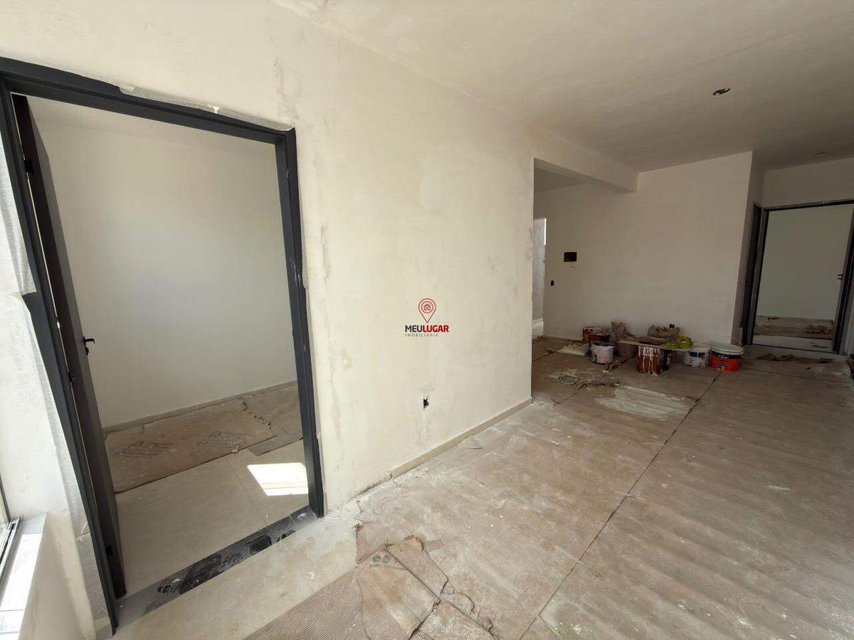 Casa, Novo Barreirinho, 2 Quartos, 2 Vagas