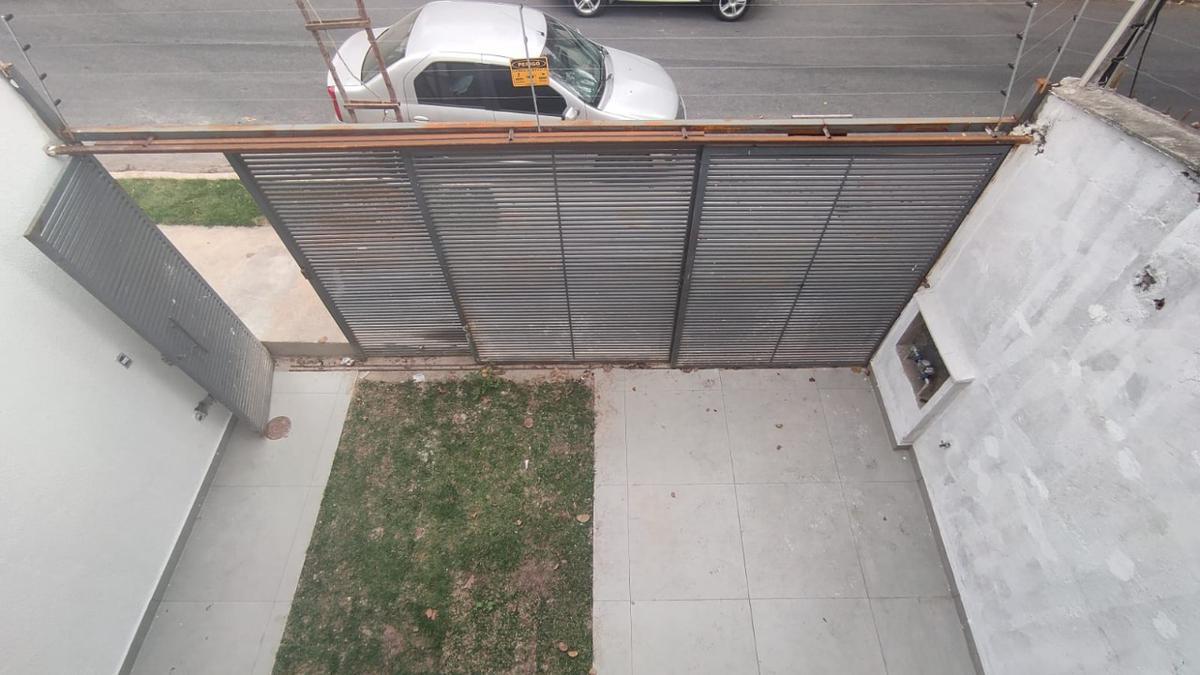 Casa, Santa Amélia, 3 Quartos, 4 Vagas, 1 Suíte