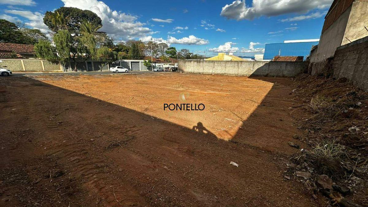 Lote, Vale das Palmeiras, 0 Quarto, 0 Vaga