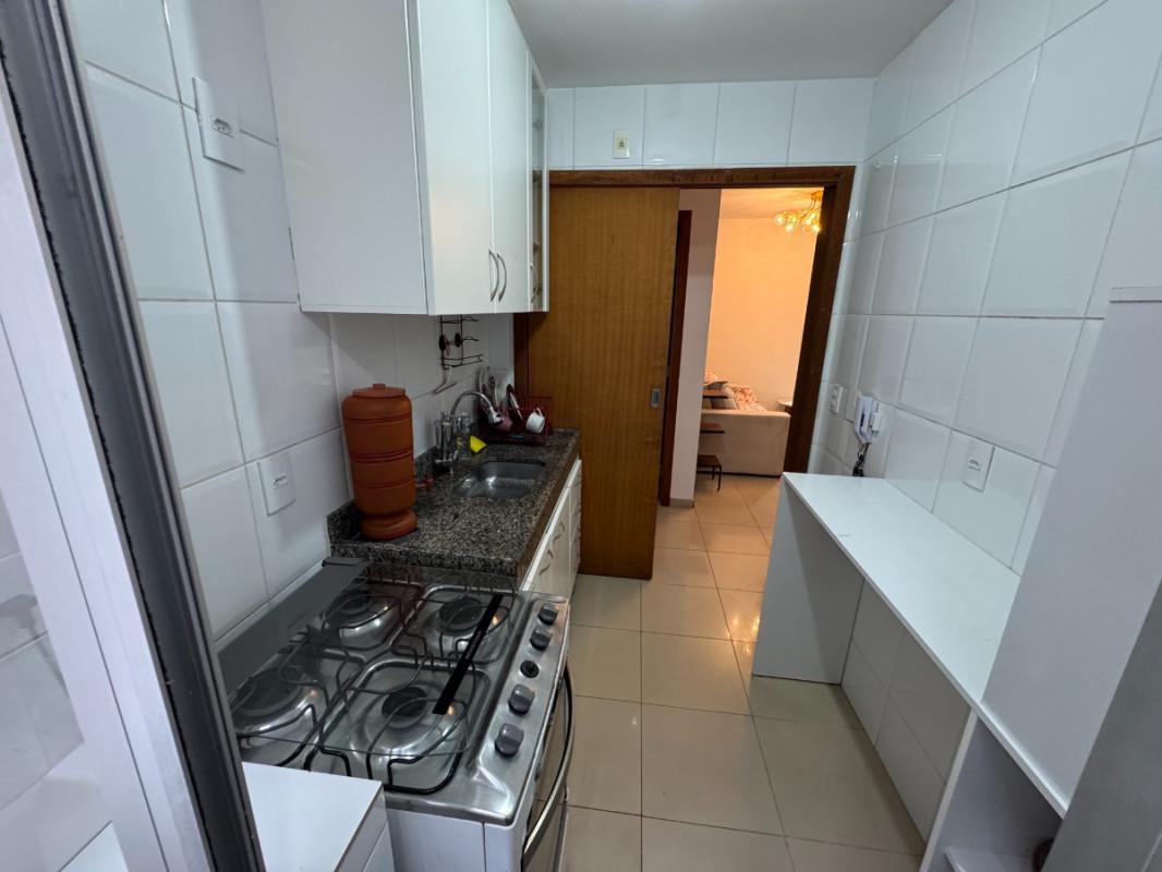 Apartamento, Sagrada Família, 2 Quartos, 1 Vaga, 1 Suíte