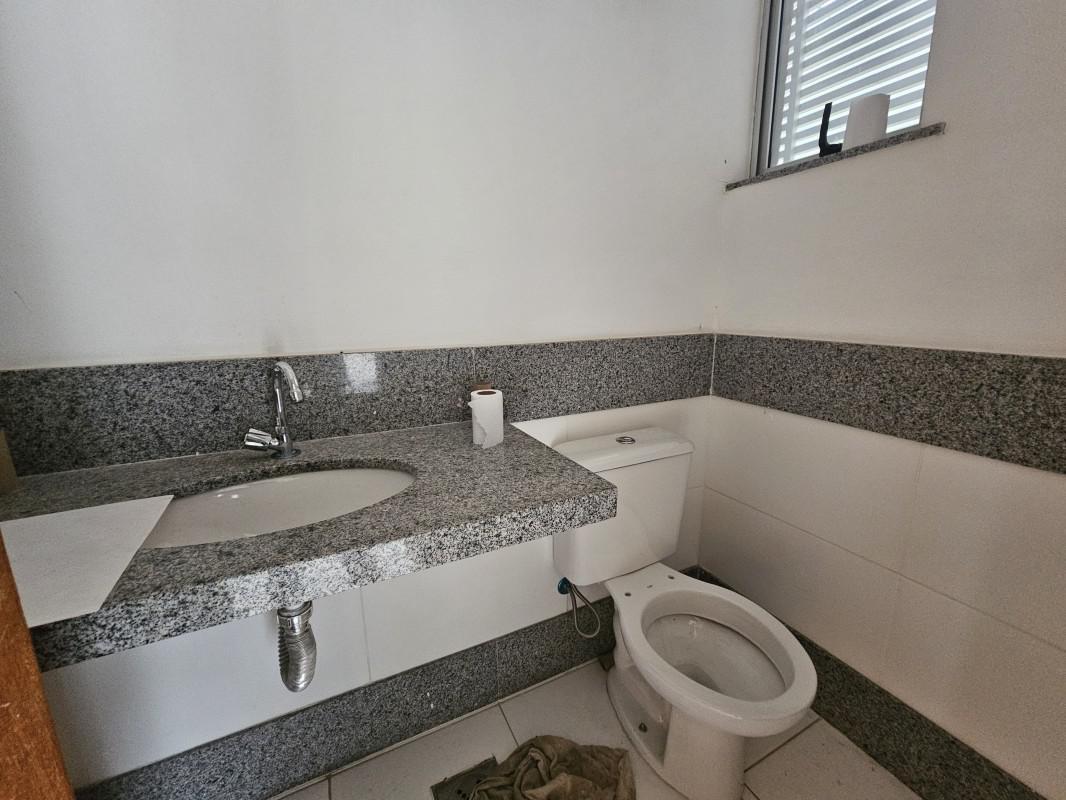 Andar, Savassi, 0 Quarto, 3 Vagas