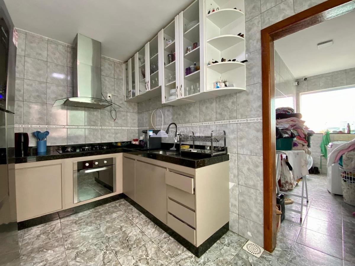 Casa, Planalto, 4 Quartos, 3 Vagas, 1 Suíte