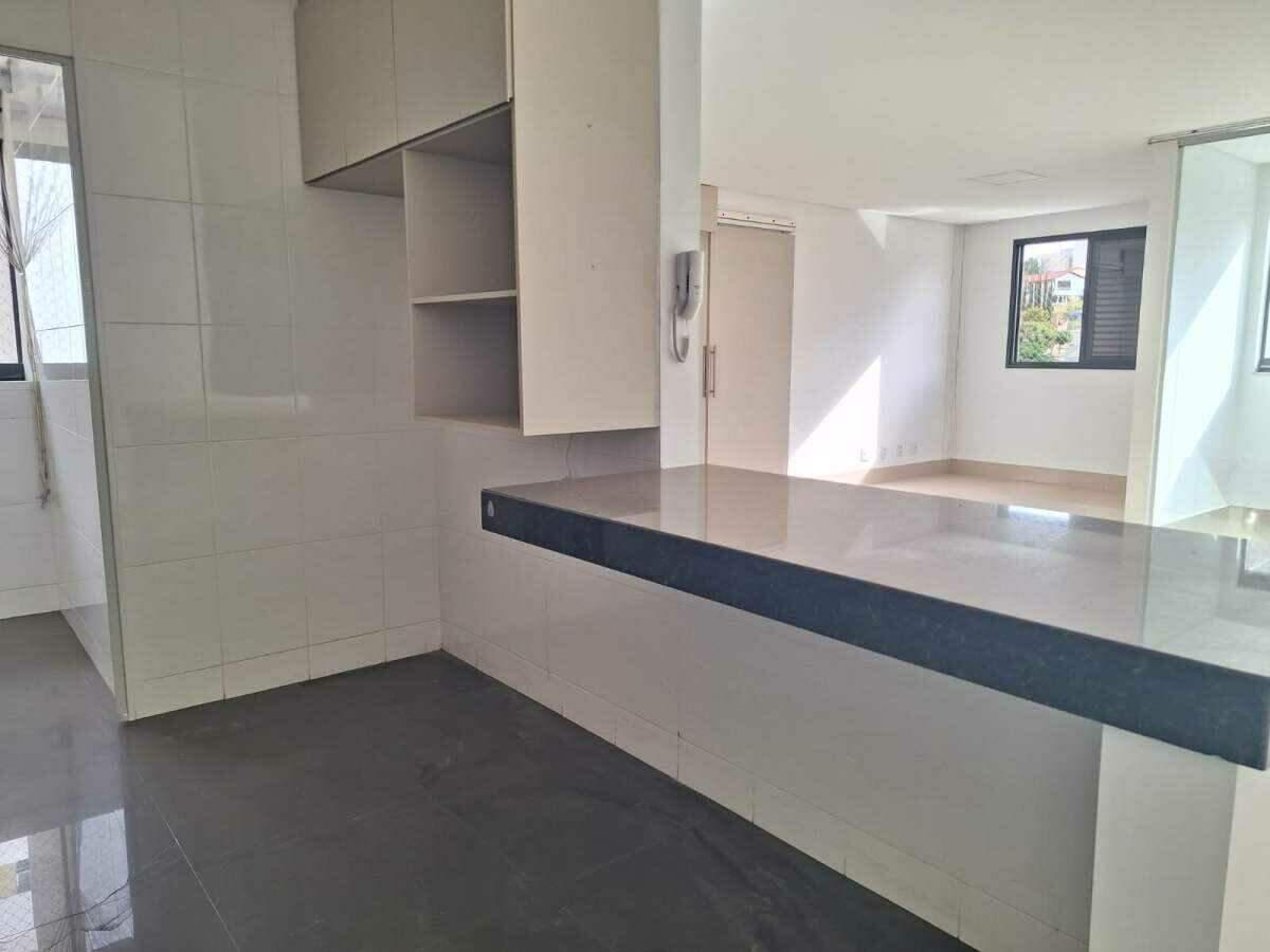 Apartamento, Grajaú, 2 Quartos, 2 Vagas, 1 Suíte