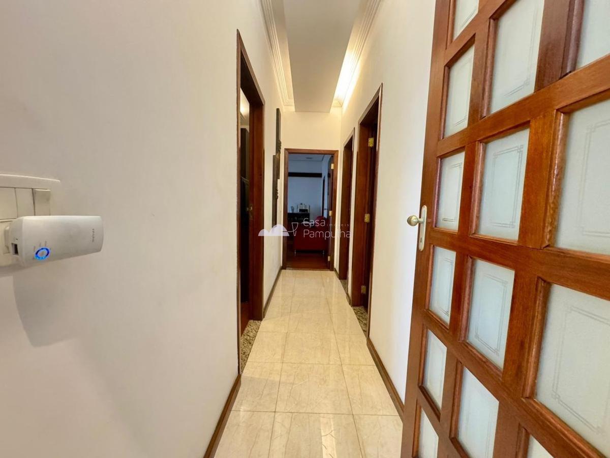 Casa, Trevo, 3 Quartos, 10 Vagas, 1 Suíte