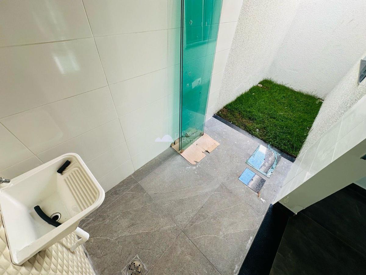 Casa, Candelária, 3 Quartos, 2 Vagas, 1 Suíte