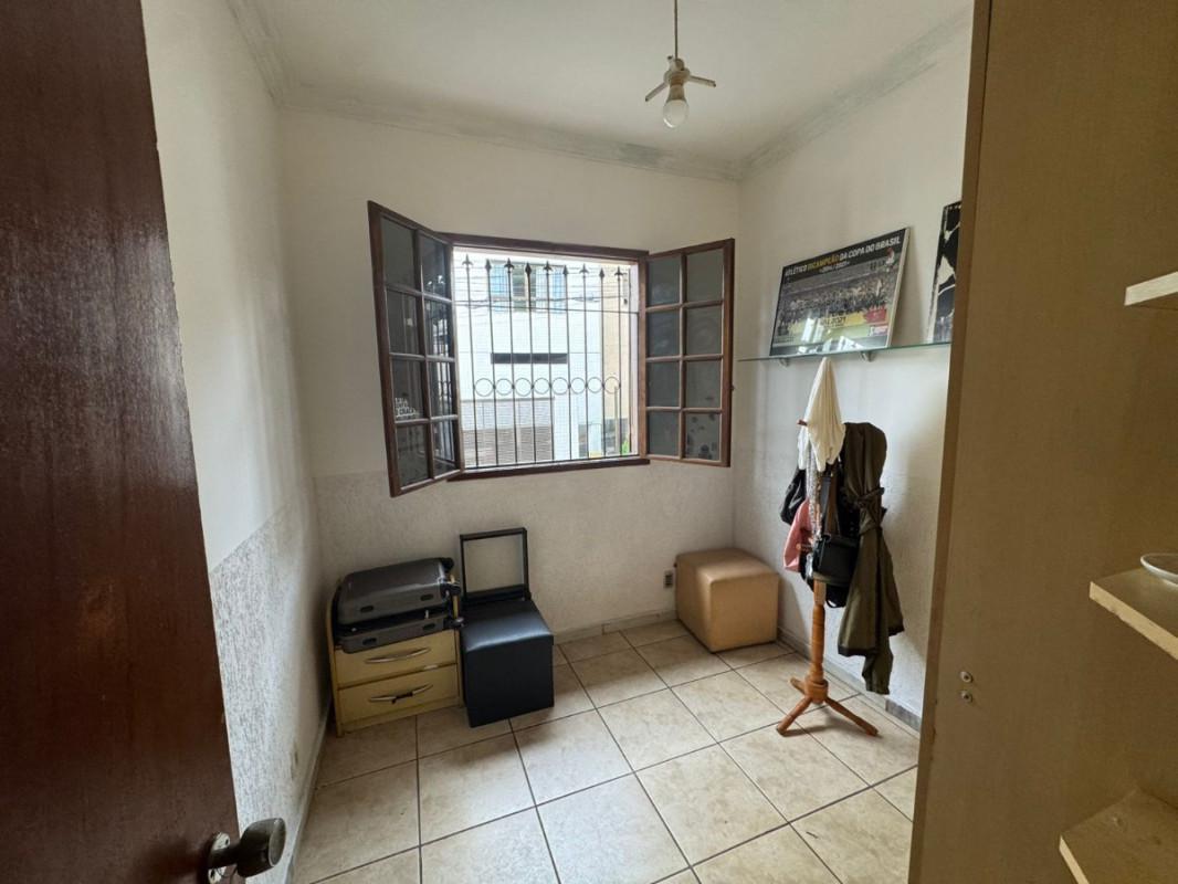 Casa, Graça, 3 Quartos, 2 Vagas, 1 Suíte
