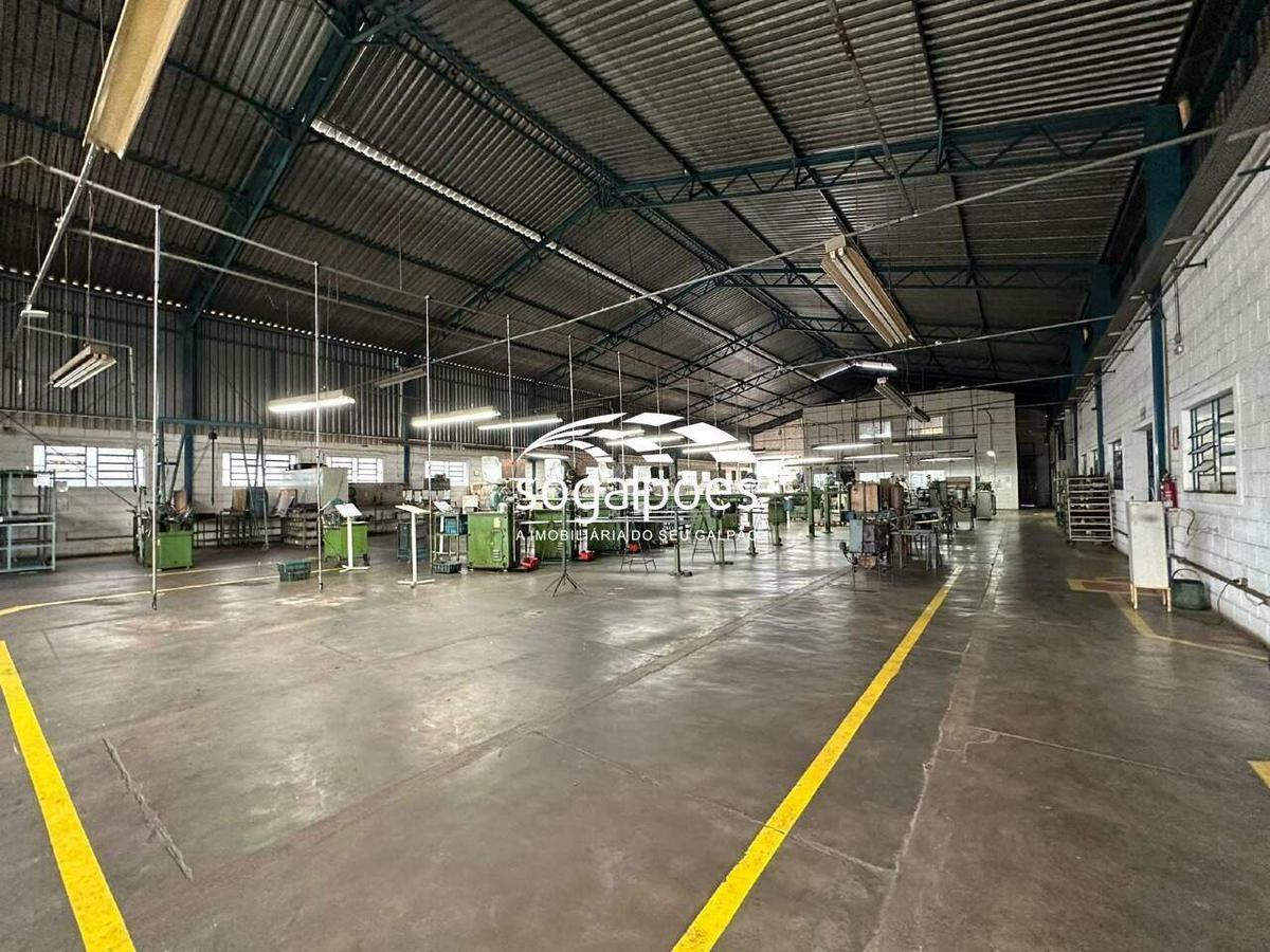 Galpão, Centro