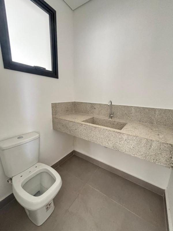 Casa, Planalto, 3 Quartos, 3 Vagas, 2 Suítes