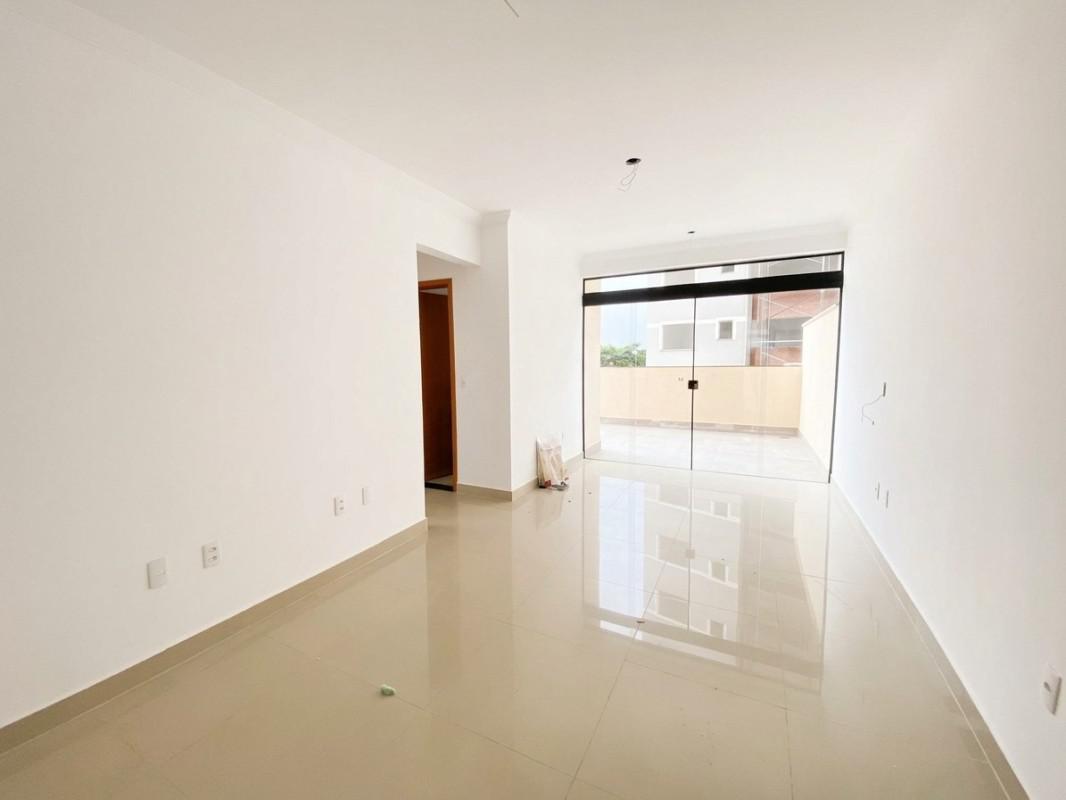 Apartamento, Serrano, 2 Quartos, 2 Vagas