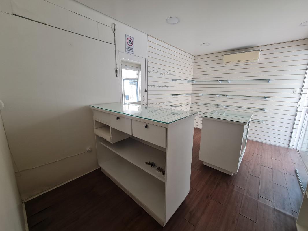 Andar, Caiçaras, 0 Quarto, 0 Vaga