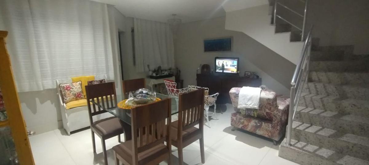 Casa, Cachoeirinha, 3 Quartos, 2 Vagas, 1 Suíte