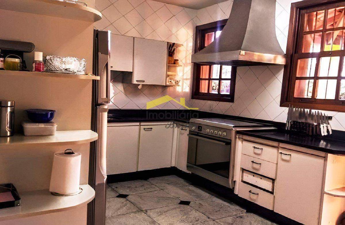 Casa, Havaí, 4 Quartos, 4 Vagas, 2 Suítes