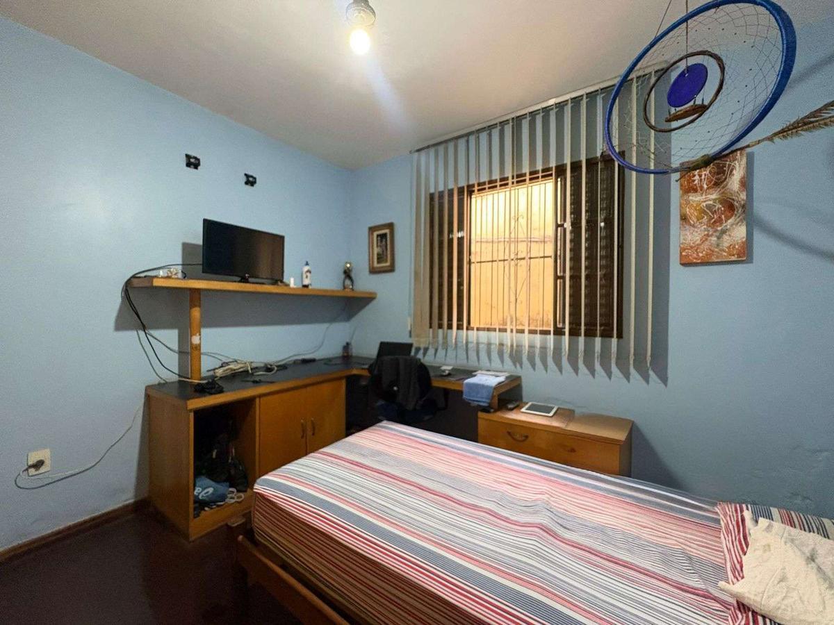 Casa, Dona Clara, 3 Quartos, 4 Vagas, 1 Suíte