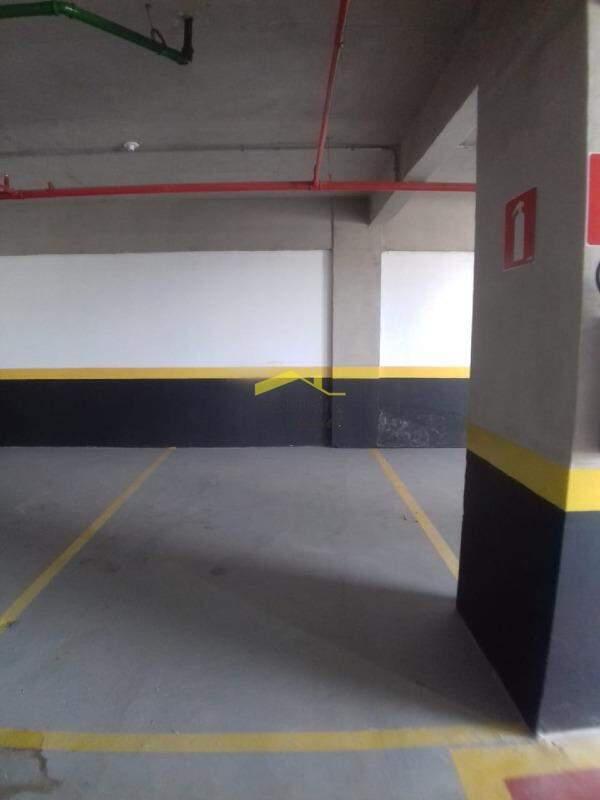 Sala, Vila da Serra, 1 Vaga