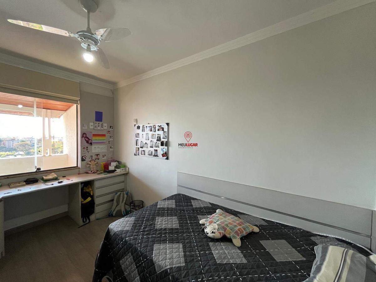 Casa, Teixeira Dias, 3 Quartos, 2 Vagas, 1 Suíte