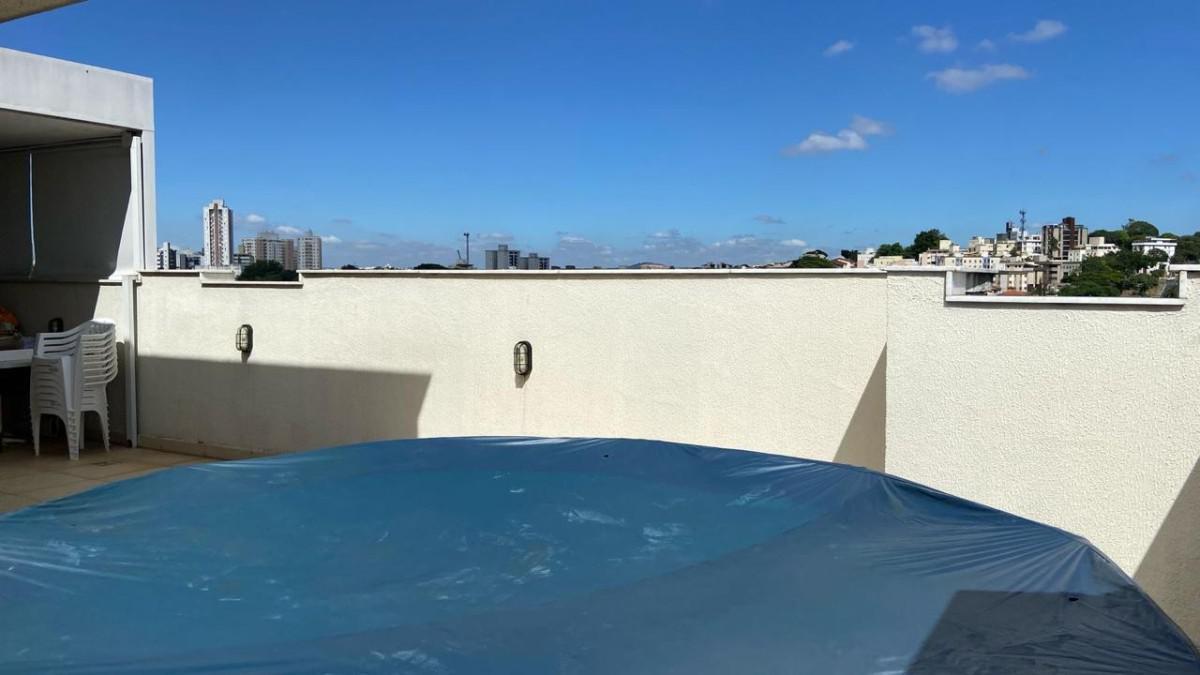 Cobertura, Ouro Preto, 3 Quartos, 2 Vagas, 1 Suíte