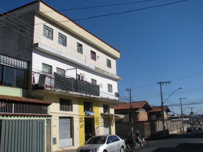 Prédio, Saudade, 6 Quartos, 0 Vaga