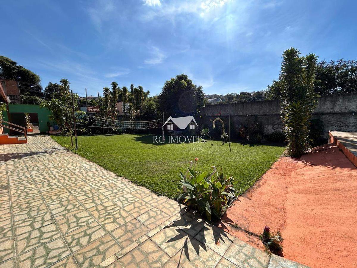 Casa, Castanheira (barreiro), 3 Quartos, 18 Vagas, 1 Suíte