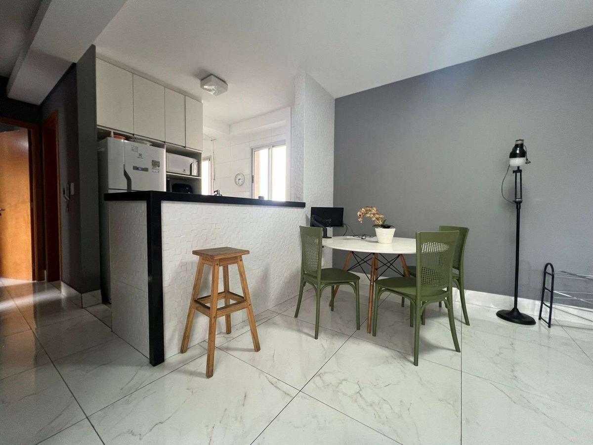 Apartamento, Centro, 2 Quartos, 2 Vagas, 1 Suíte