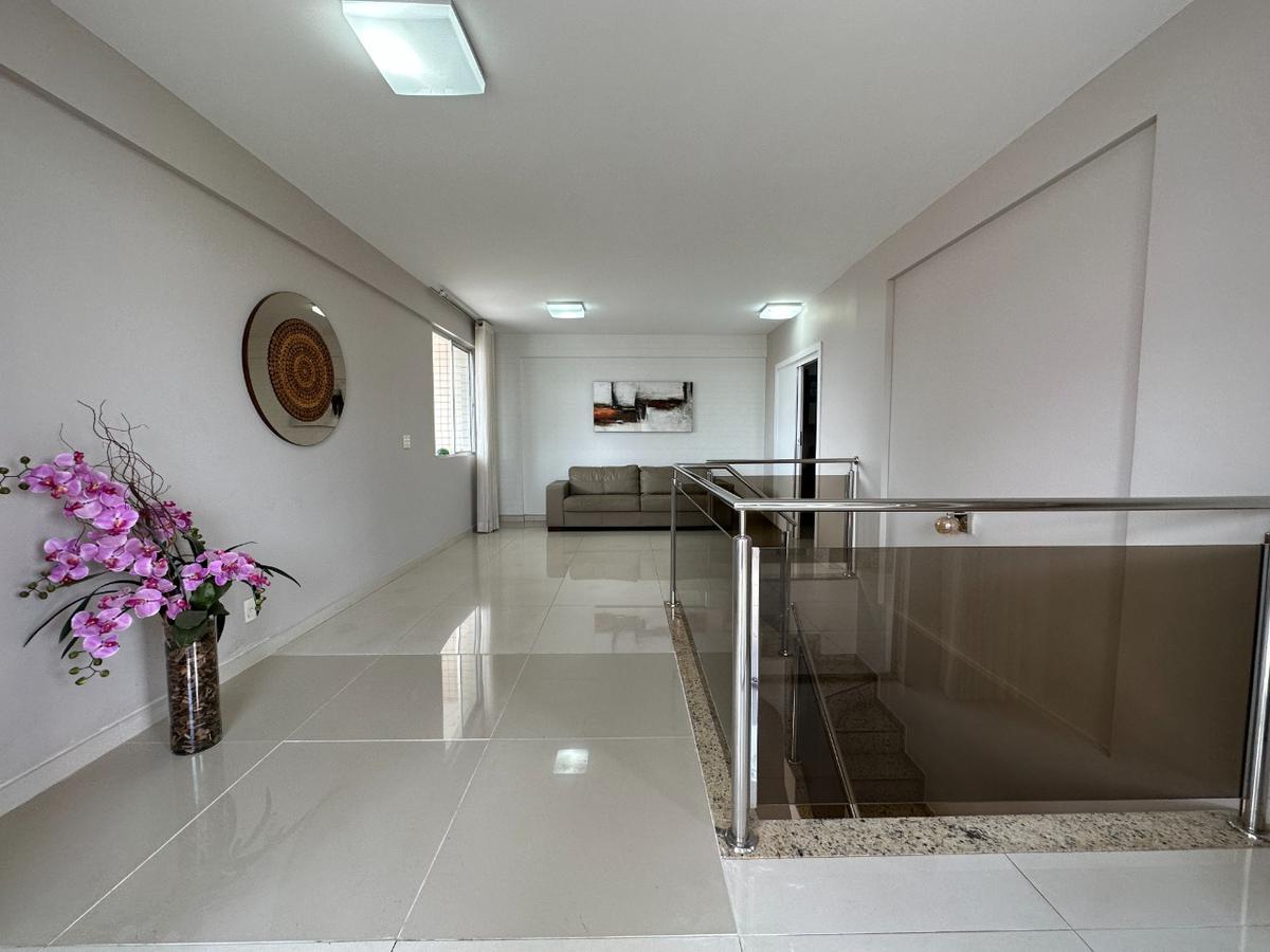 Cobertura, Floresta, 4 Quartos, 3 Vagas, 1 Suíte