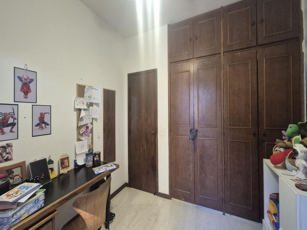 Casa, São Lucas, 4 Quartos, 8 Vagas, 2 Suítes