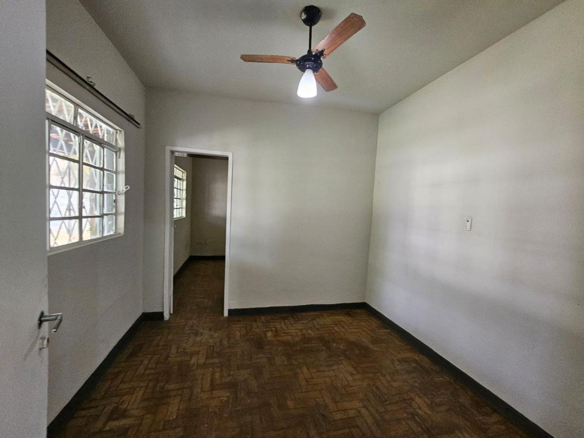 Casa, Cachoeirinha, 2 Quartos, 2 Vagas