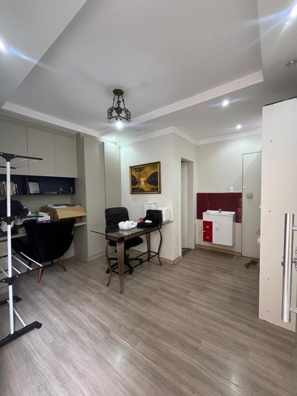 Casa, Tirol (barreiro), 4 Quartos, 3 Vagas, 1 Suíte