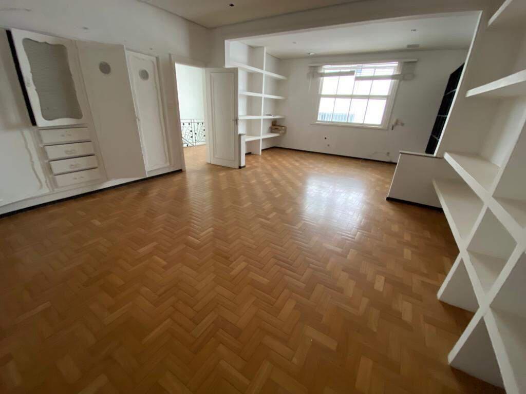 Casa Comercial, Lourdes, 3 Quartos, 0 Vaga