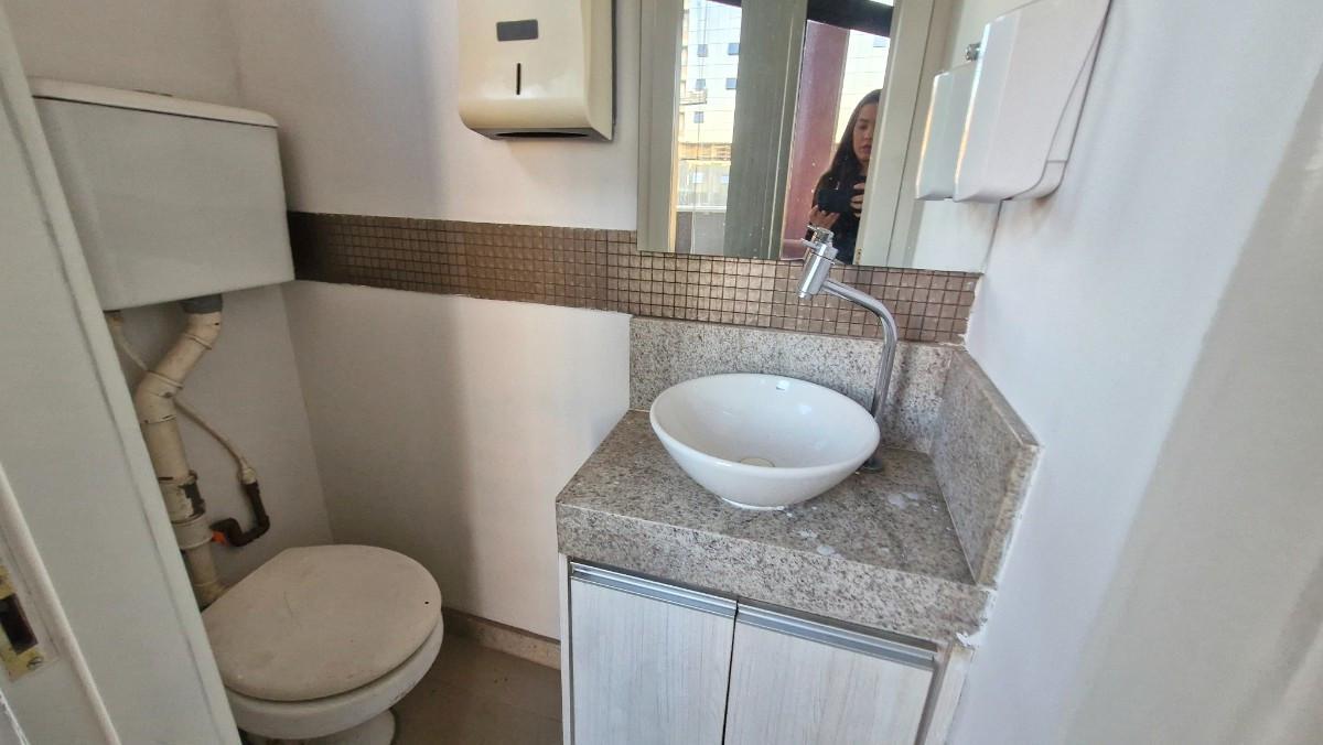 Sala, Santa Efigênia, 5 Quartos, 1 Vaga, 4 Suítes