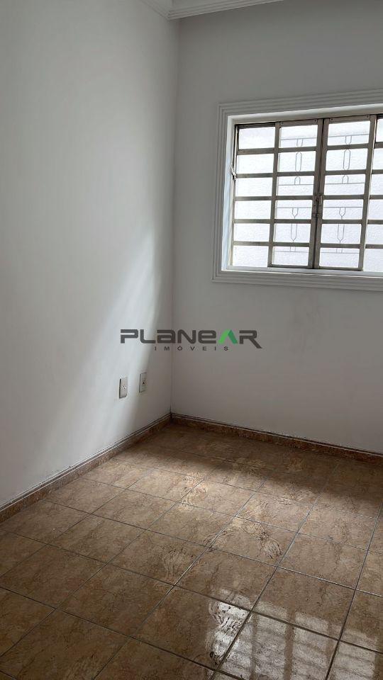 Casa Comercial, Jardim Riacho das Pedras, 3 Quartos, 2 Vagas, 1 Suíte