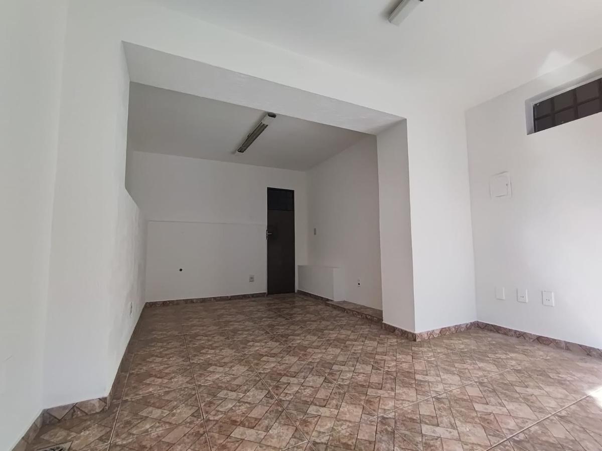 Andar, Centro, 0 Quarto, 0 Vaga