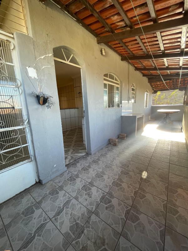 Casa, São Cristóvão, 3 Quartos, 2 Vagas