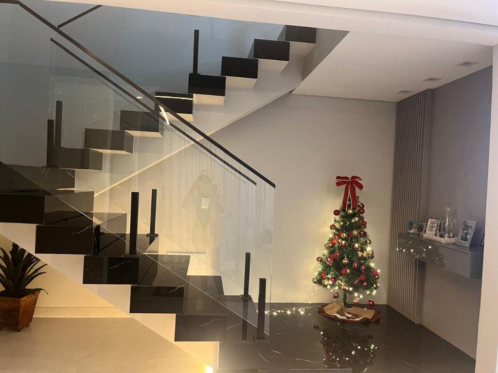 Casa, Residencial Golden Class, 4 Quartos, 4 Vagas, 4 Suítes