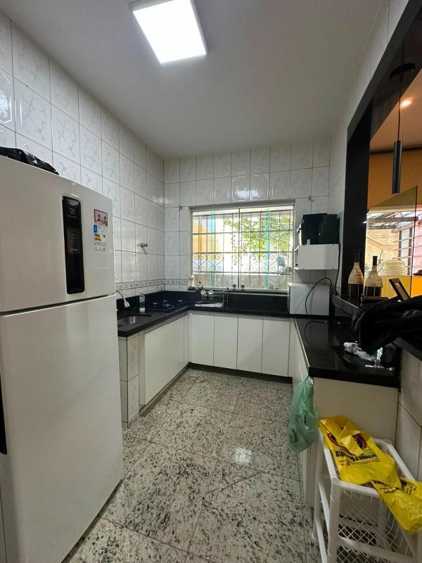 Casa, Céu Azul, 2 Quartos, 8 Vagas, 1 Suíte