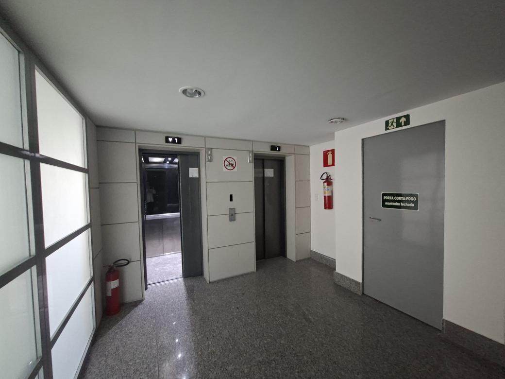 Andar, Funcionários, 0 Quarto, 6 Vagas